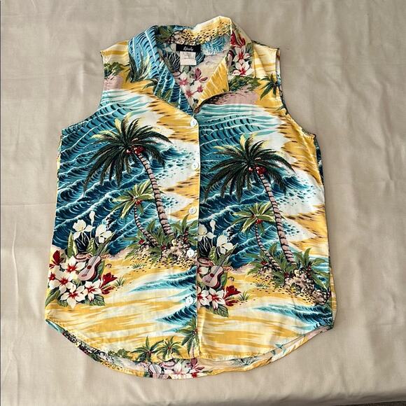 Tropical Hawaiian Sleeveless Women's Shirt MOP Buttons Multicolor Size Medium - Picture 1 of 5